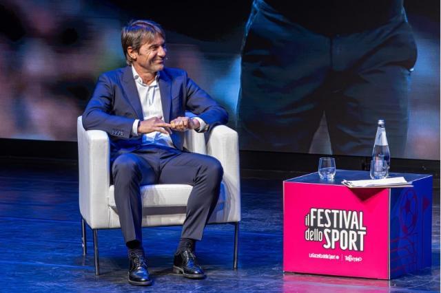 在线直播足球直播免费观看-孔蒂：天生赢家，讲述赢家故事