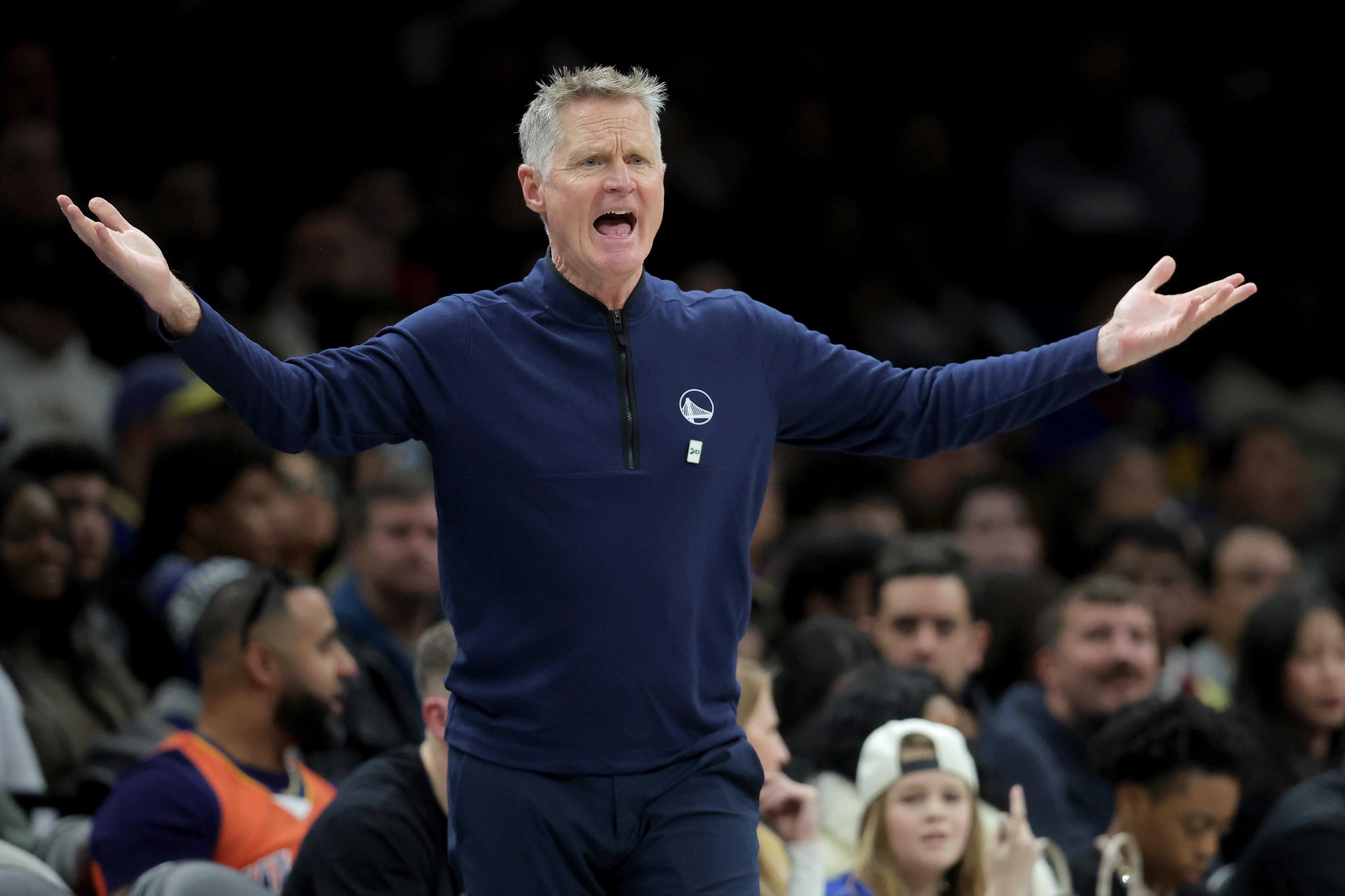 足球免费直播在线观看免费-科尔：巴特勒报销并不意味着我们会卖球队资产 这绝不是球队计划